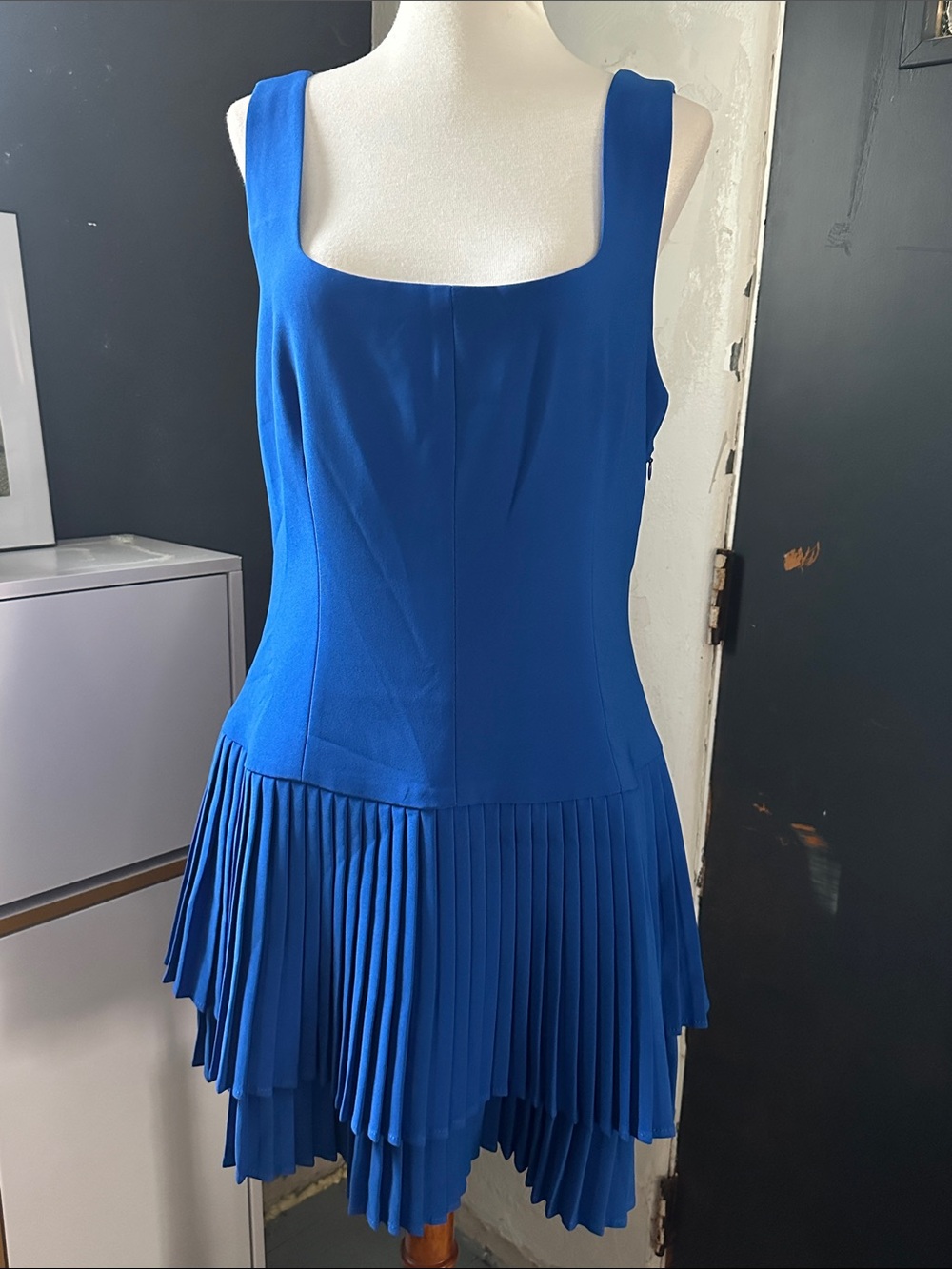 Commense Electric Blue Pleated Hem Mini Dress Low back size Large NWT